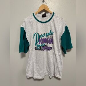 1994 Vintage Gray Tee People Make Pioneer Shirt Size Large